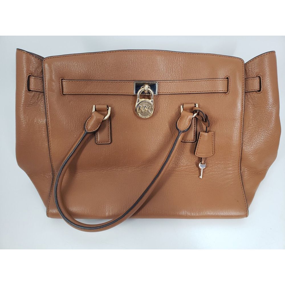 Michael Kors Hamilton Traveler Tote Pebbled Leather Handbag Tan Brown Key & Lock